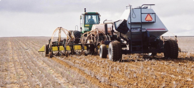 CTF seeding from 3m tramlines in a 9m wide system